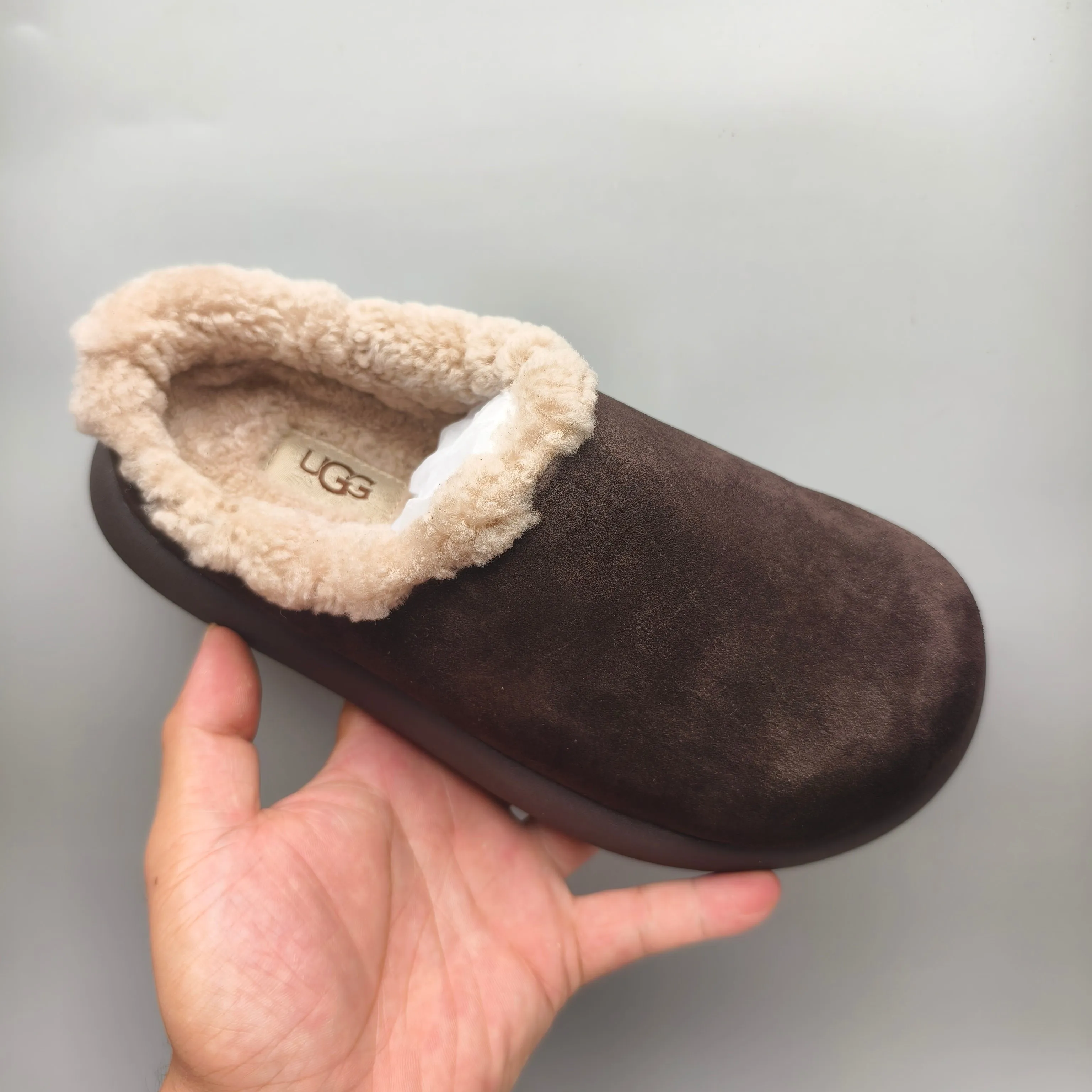 💰480 UGG sheepskin all-in-one snow boots 6088 UGG sheepskin all-in-one snow boots slip-on home shoes potato thick-soled women's shoes color: maroon antelope brown sand chocolate matching code: 35-40